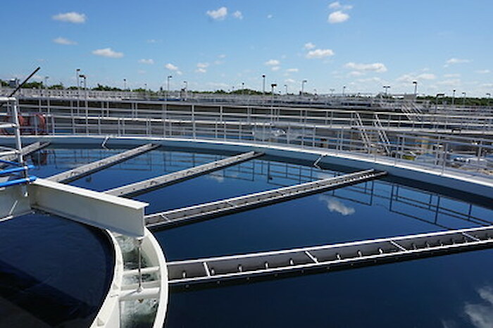 A functional water treatment plant. Photo by Florida Water Daily via Flickr CC BY.